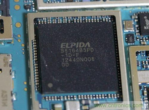 拆解4G新機索尼M35t:用料十足,易于維修