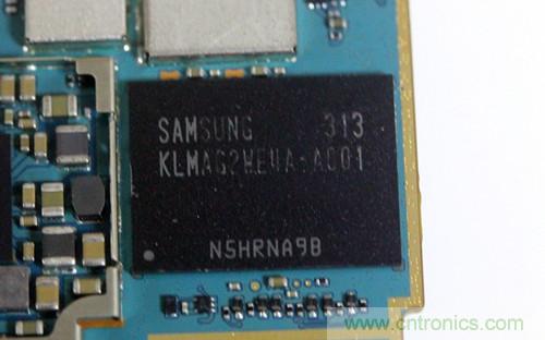 拆解4G新機索尼M35t:用料十足,易于維修