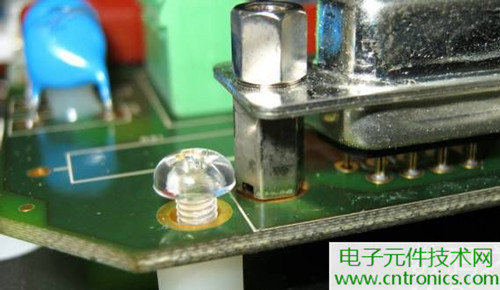 觸摸屏售價(jià)過萬？一臺工控設(shè)備觸摸屏拆解