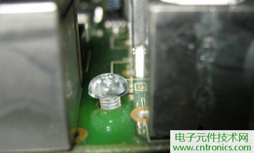 觸摸屏售價(jià)過萬？一臺工控設(shè)備觸摸屏拆解