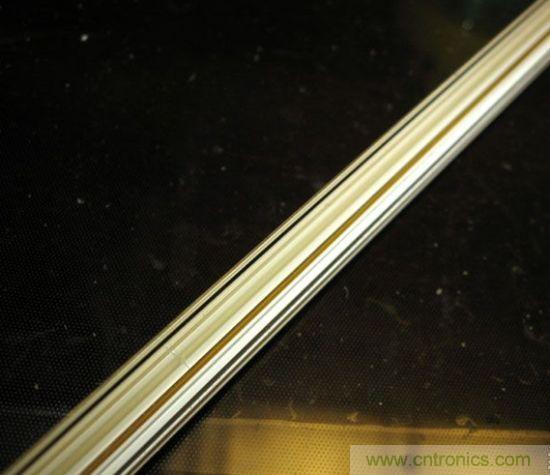 實用小知識:教你改善液晶屏發(fā)黃的狀況