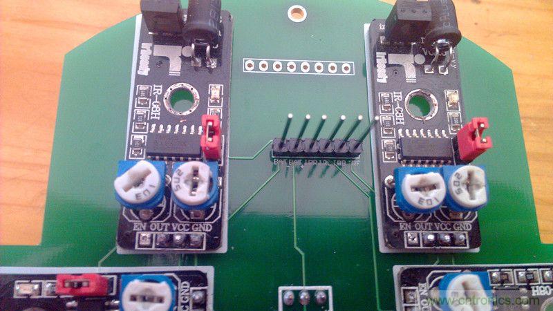 牛人力作！PCB版藍(lán)牙智能小車DIY