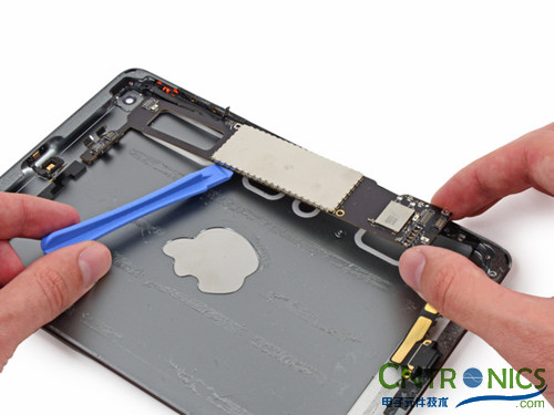 最新最牛最逆天的拆解：iPad Mini Retina 內部大揭秘！