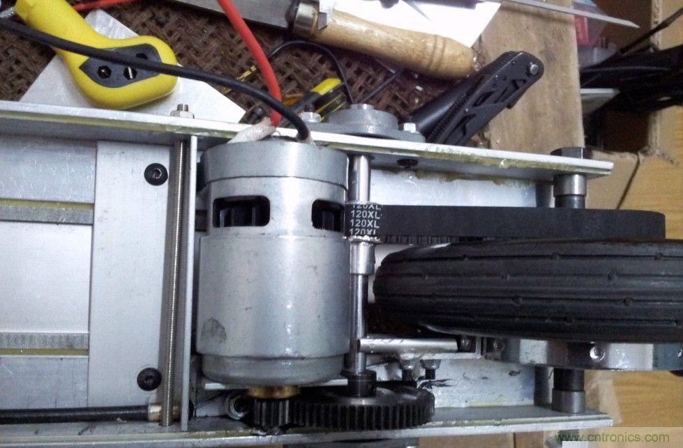 能工巧匠！DIY屬于你的電動滑板車！