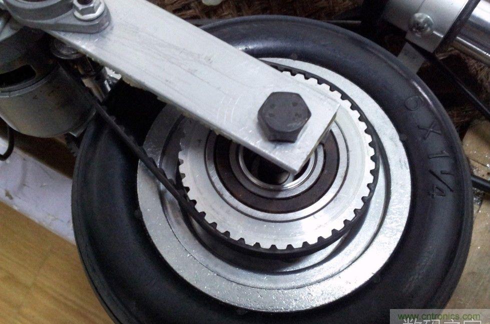 能工巧匠！DIY屬于你的電動滑板車！