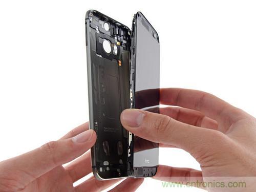 牛人強拆！新HTC One(M8)真機精密做工難修理
