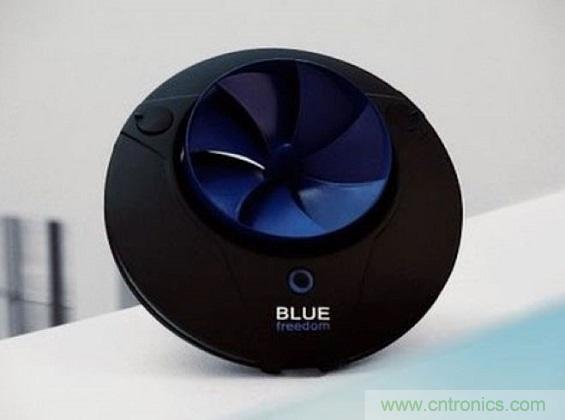圖4：Blue Freedom是一種“微型水力發(fā)電廠”，能用利用流動的水來為便攜設備充電。