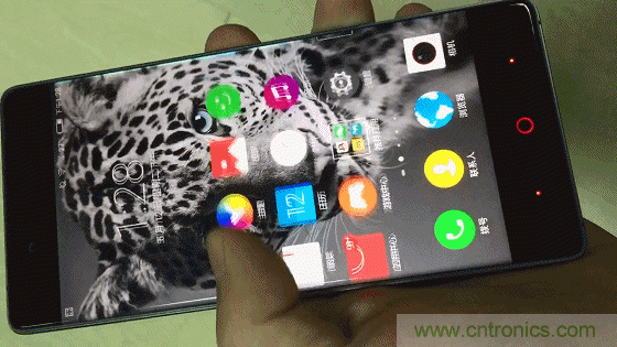 無邊框的 nubia Z9 ,一款既有驚喜,又有驚艷的智能手機