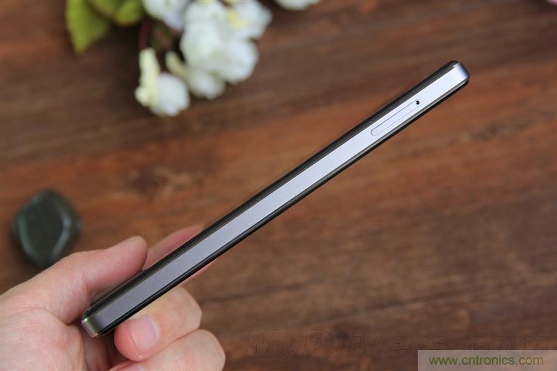 無邊框的 nubia Z9 ,一款既有驚喜,又有驚艷的智能手機