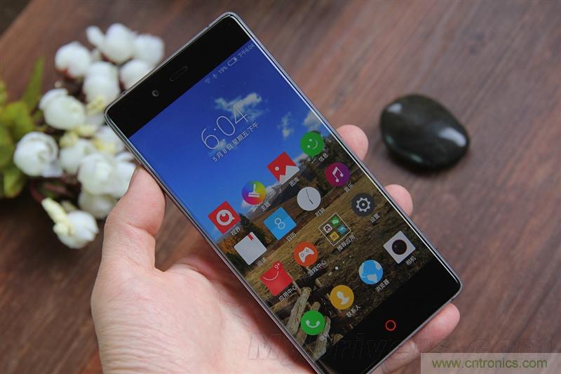 無邊框的 nubia Z9 ,一款既有驚喜,又有驚艷的智能手機