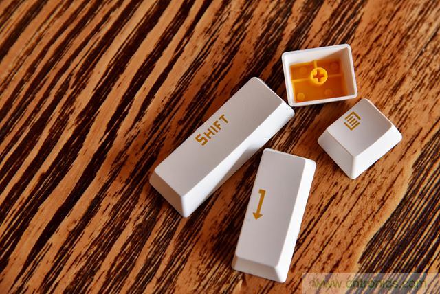 左手寫愛，右手寫他——從此鍵盤鼠標(biāo)不分家！