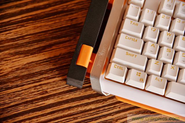 左手寫愛，右手寫他——從此鍵盤鼠標(biāo)不分家！