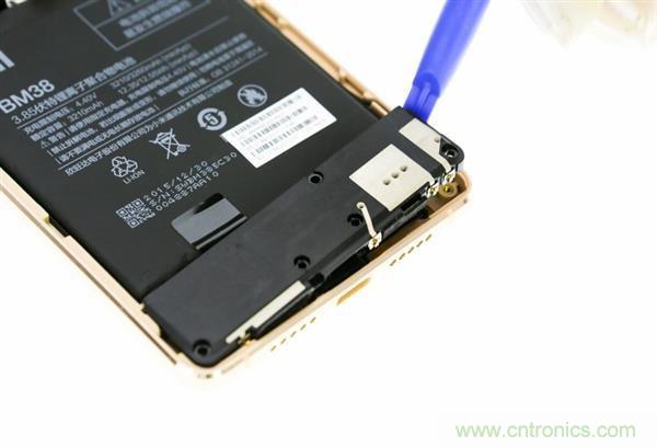 小米手機(jī)4S超詳細(xì)拆解:內(nèi)外硬件大升級