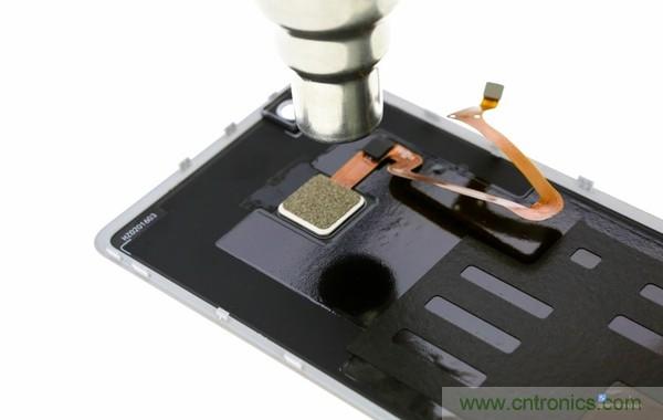 小米手機(jī)4S超詳細(xì)拆解:內(nèi)外硬件大升級