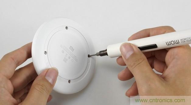 拆解對比：系出同門，小米、紫米無線充電器的差別有多大？