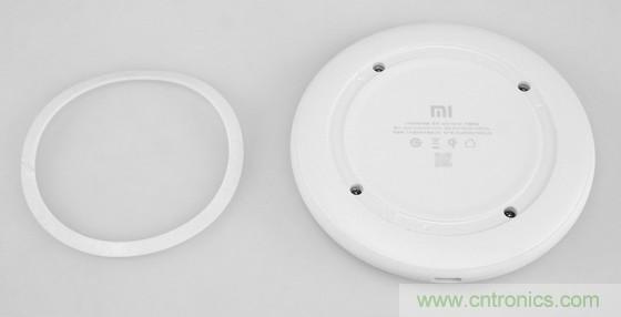 拆解對比：系出同門，小米、紫米無線充電器的差別有多大？